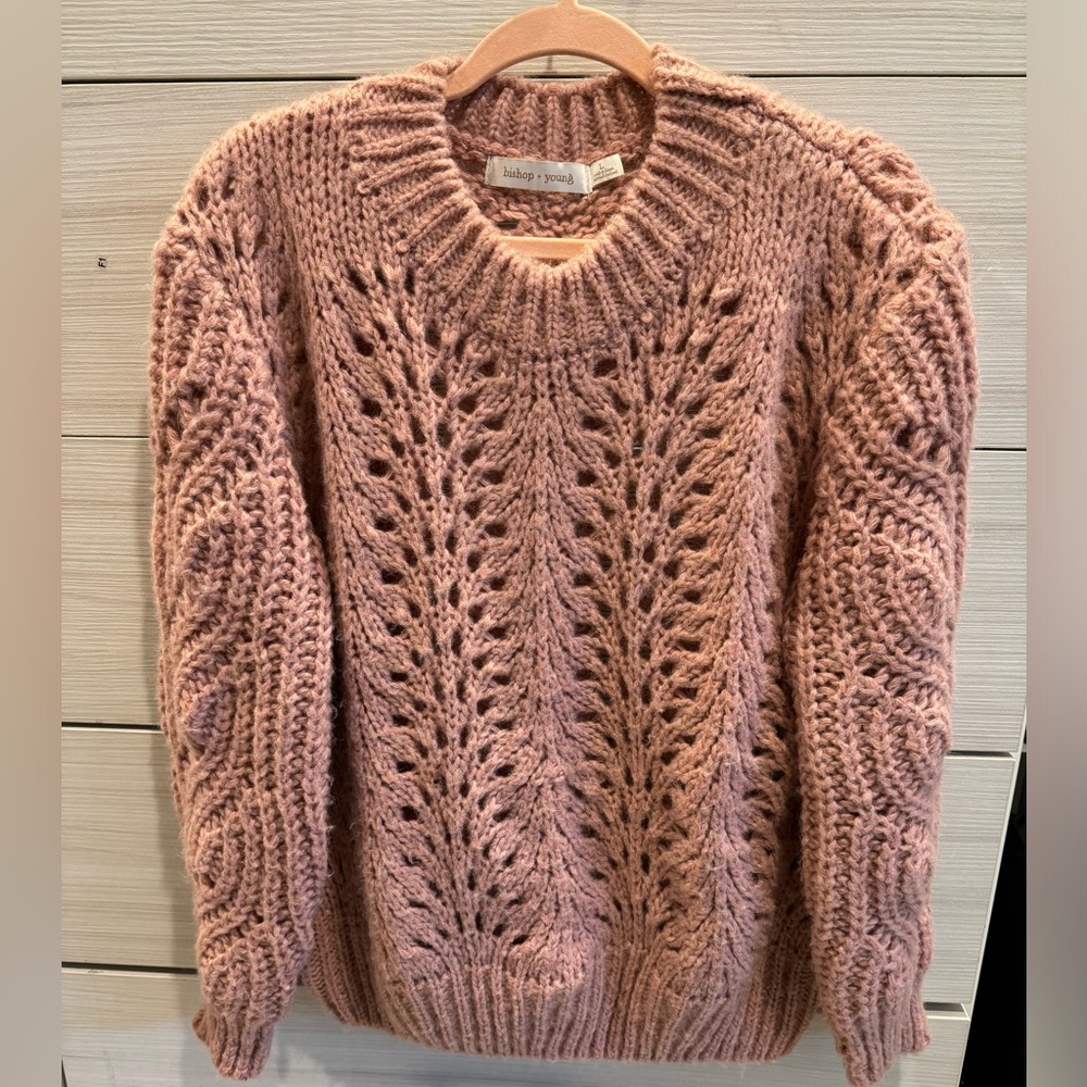 Bishop & Young sweater size Large